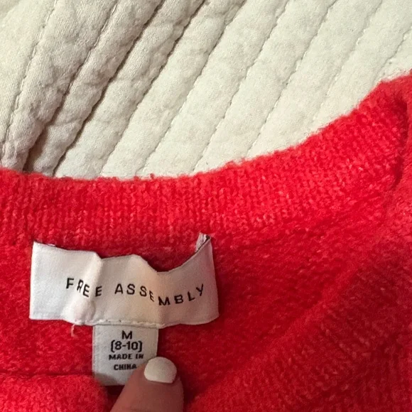 Free Assembly Red and Black Patterned Cardigan - Picture 2 of 3